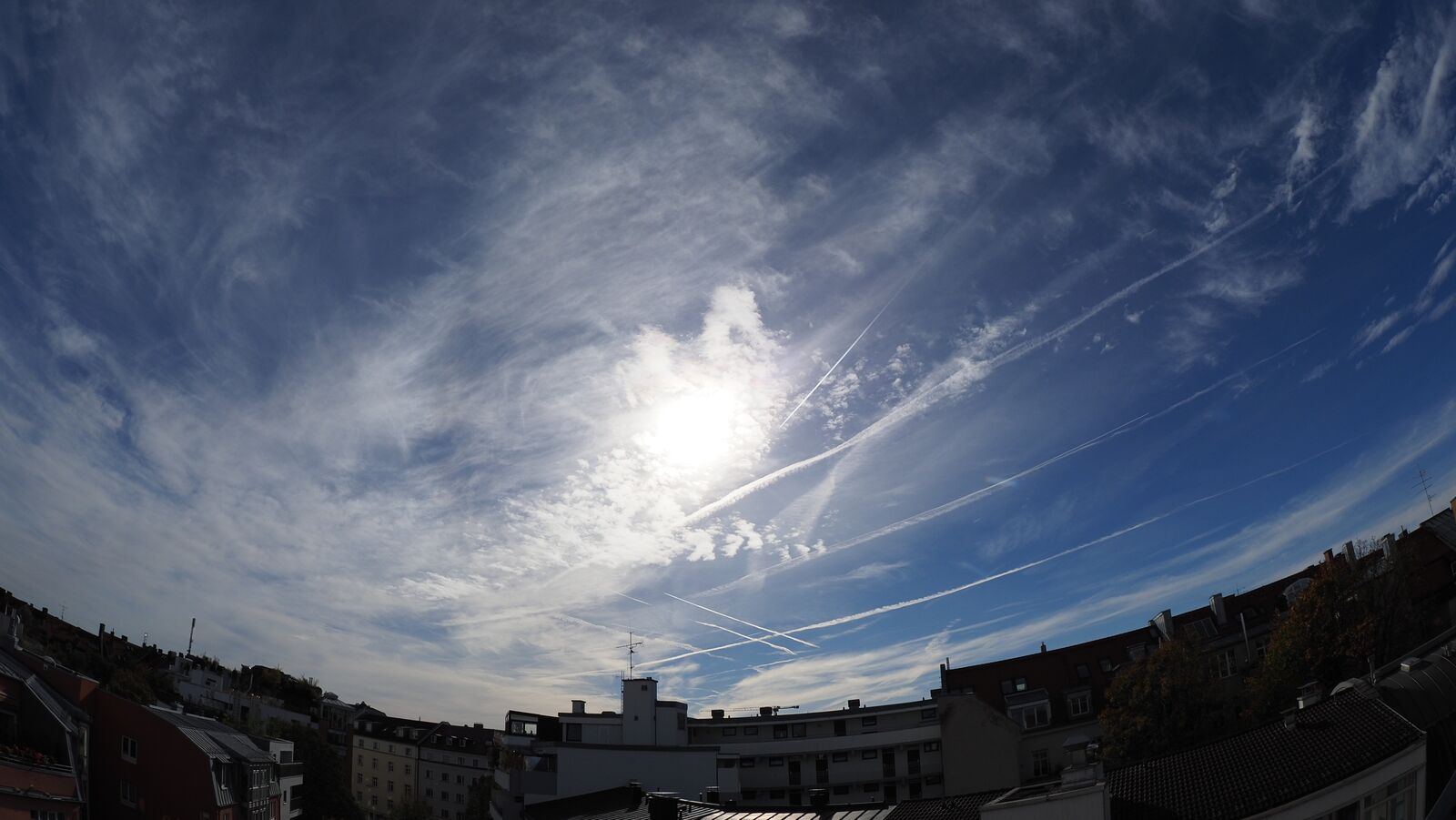Cirrus, photograph 1