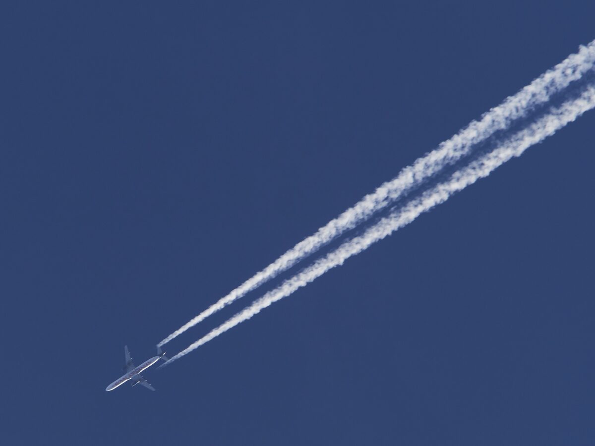 Contrails