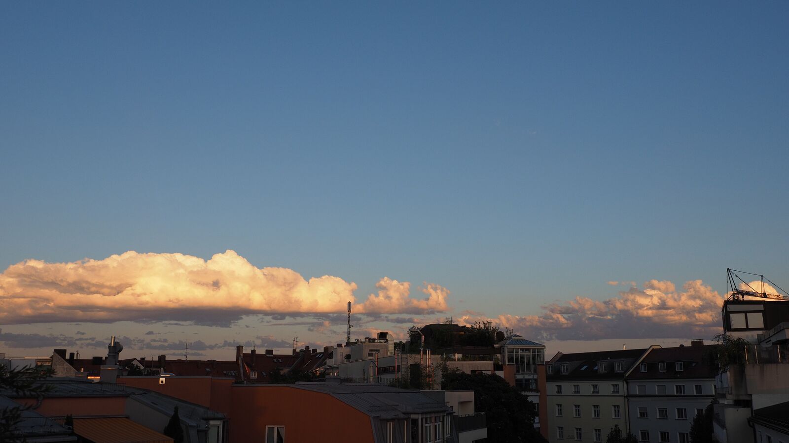 Cumulus, photograph 1